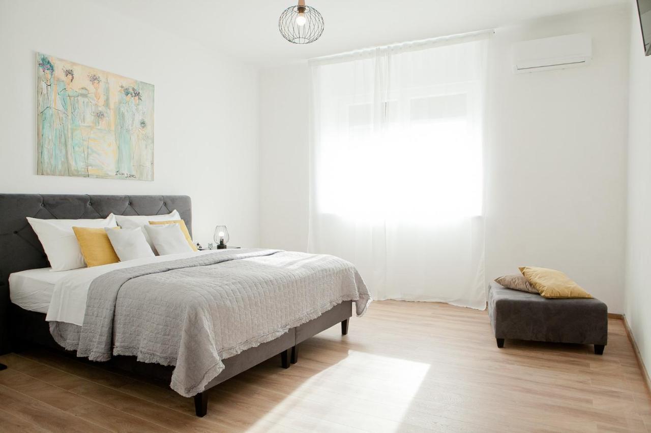 Apartment Mila ซาดาร์ ภายนอก รูปภาพ