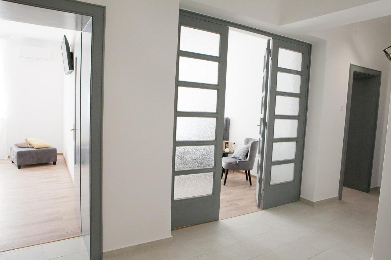 Apartment Mila ซาดาร์ ภายนอก รูปภาพ